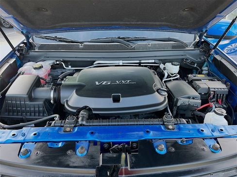 Used 2022 Chevrolet Colorado ZR2 w/ ZR2 Dusk Special Edition image 28