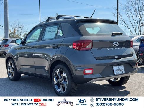 Certified 2025 Hyundai Venue Limited image 12