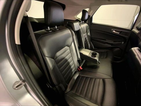 Used 2024 Ford Edge SEL AWD/4WD image 23