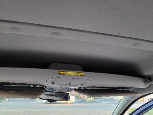 Used 2016 Ford Transit Connect Titanium image 18