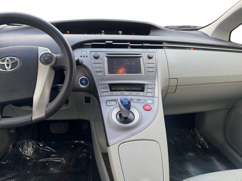 Used 2012 Toyota Prius Three image 11