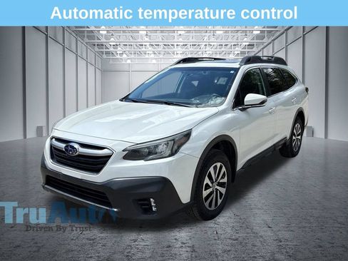 Used 2022 Subaru Outback Premium AWD/4WD image 3
