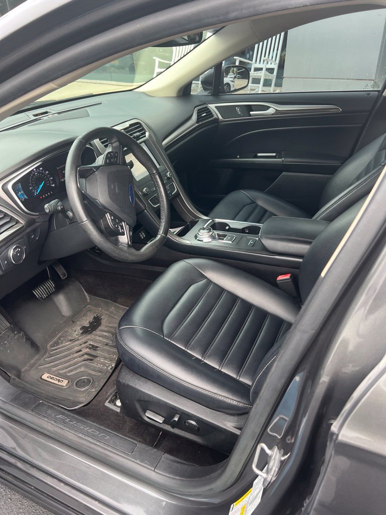Used 2019 Ford Fusion SEL FWD image 7