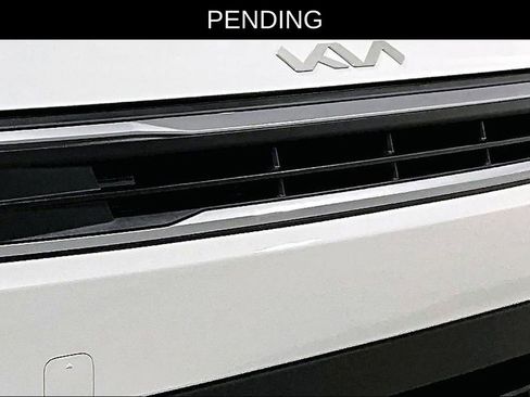 New 2025 Kia K4 FWD image 29
