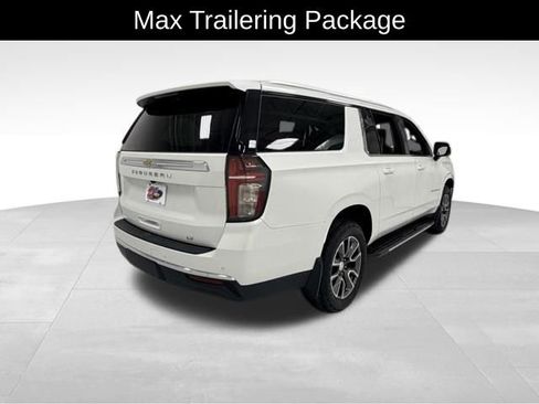 Certified 2022 Chevrolet Suburban LT w/ LT Signature Package image 6