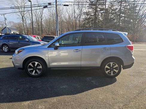 Used 2018 Subaru Forester 2.5i Premium w/ All-Weather Package image 46