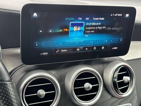 Used 2022 Mercedes-Benz GLC 300 4MATIC Coupe image 19