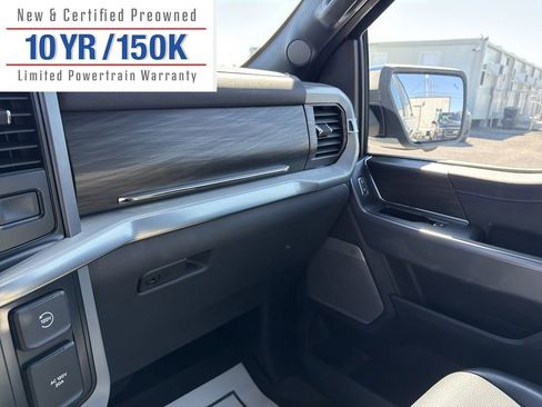 Used 2024 Ford F150 Lariat w/ FX4 Off-Road Package image 23