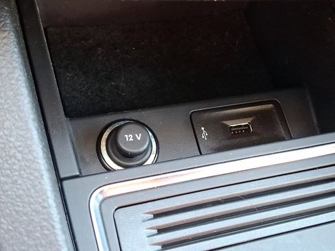 Used 2017 Volkswagen Jetta S image 23