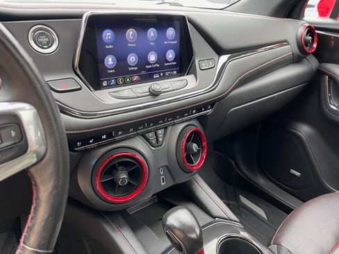 Used 2019 Chevrolet Blazer RS image 39
