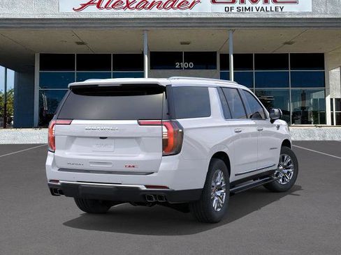 New 2026 GMC Yukon XL Denali w/ Sun & Power Step Package image 4