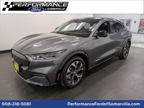 Used 2021 Ford Mustang Mach-E Premium image 1