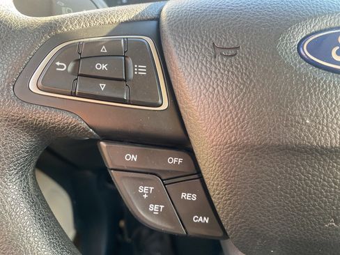 Used 2018 Ford EcoSport S image 9