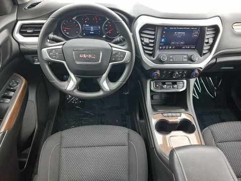 Used 2021 GMC Acadia SLE w/ LPO, Floor Liner Package FWD image 13
