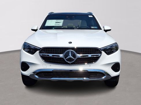 New 2026 Mercedes-Benz GLC 300 4MATIC image 2