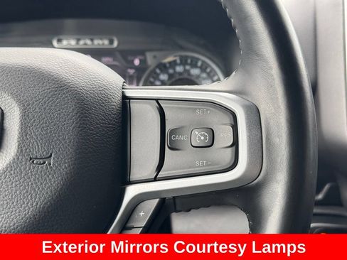 Used 2021 RAM 1500 Big Horn AWD/4WD image 34