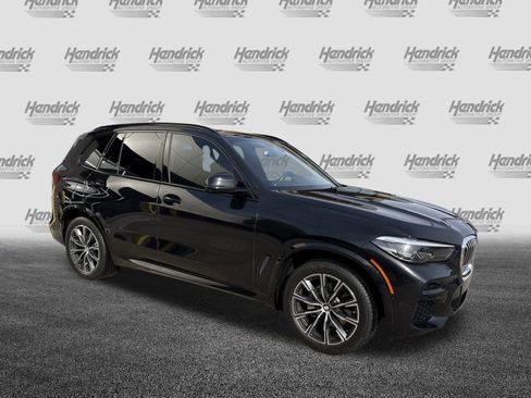 Used 2023 BMW X5 xDrive40i w/ M Sport Package image 2