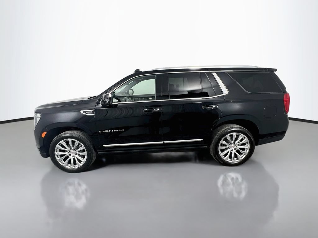 Certified 2023 GMC Yukon Denali w/ Denali Reserve Package AWD/4WD image 4