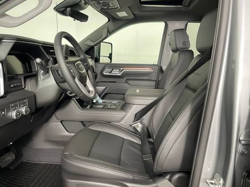 New 2026 GMC Sierra 2500 Denali w/ Denali Reserve Package AWD/4WD image 2