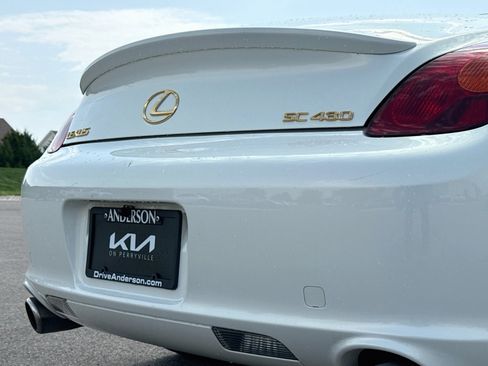 Used 2005 Lexus SC 430 Convertible w/ Preferred Accessory Pkg RWD image 6