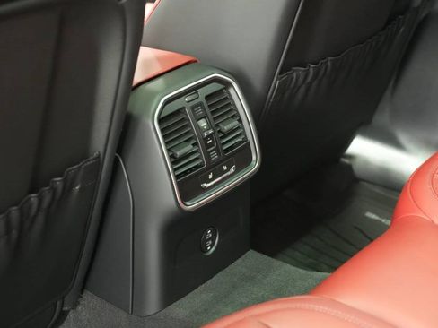 New 2025 Porsche Macan image 26