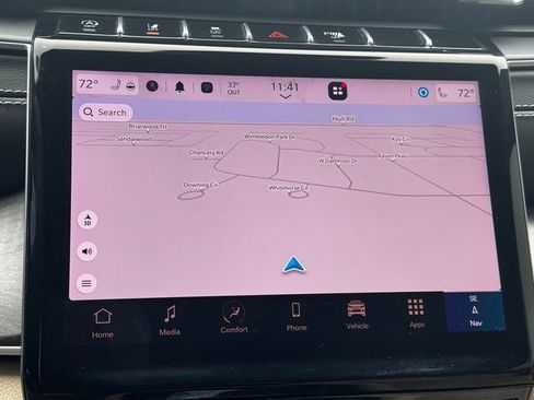 Certified 2025 Jeep Grand Cherokee Limited w/ Black Appearance Package image 35