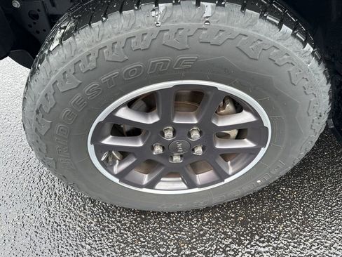 Used 2023 Jeep Gladiator Overland w/ Cold Weather Group image 4