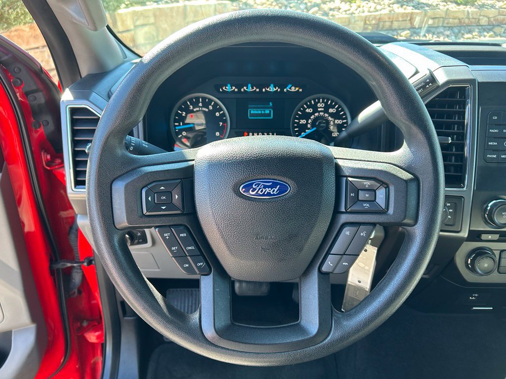 Used 2017 Ford F150 XLT AWD/4WD image 9