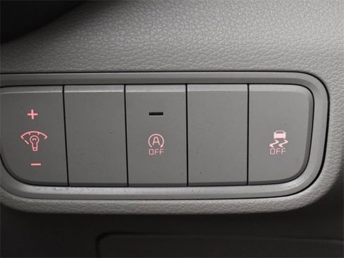 Certified 2021 Kia Soul LX image 23