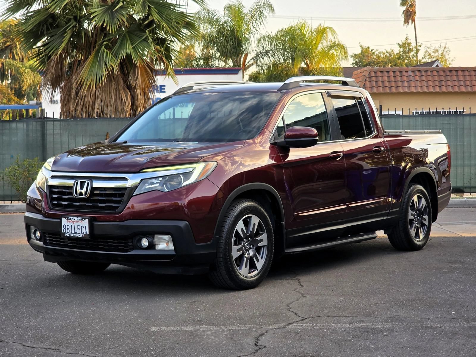 Used 2017 Honda Ridgeline RTL-T image 1