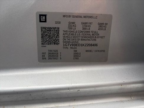 Used 2019 GMC Sierra 1500 SLE w/ SLE Value Package AWD/4WD image 12