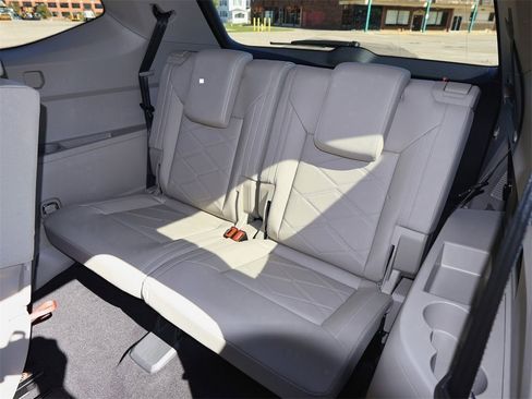 New 2026 Volkswagen Atlas SE image 16