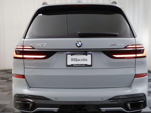 Certified 2025 BMW X7 xDrive40i w/ Executive Package image 18