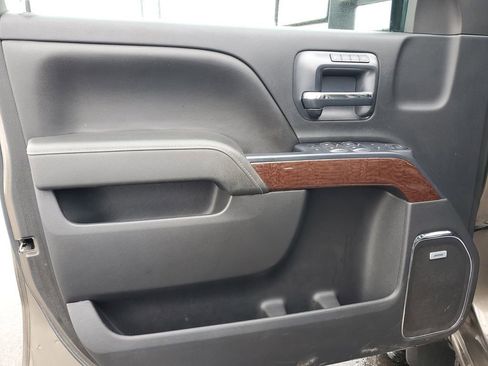 Used 2015 GMC Sierra 3500 SLT w/ Duramax Plus Package image 11