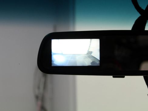 Used 2018 Chevrolet Express 2500 w/ Driver Convenience Package image 14