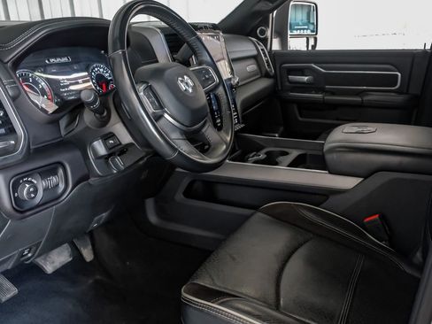 Used 2024 RAM 2500 Laramie w/ Sport Appearance Package AWD/4WD image 15