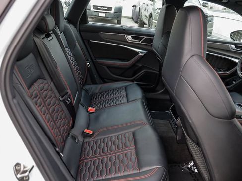 Used 2021 Audi RS 6 w/ Executive Package AWD/4WD image 20