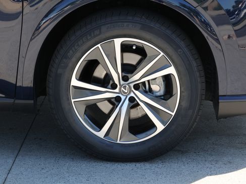 Used 2024 Lexus RX 350 FWD w/ Technology Package image 11