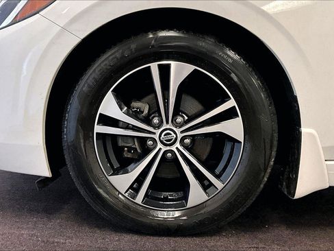 Used 2021 Nissan Sentra SV image 8
