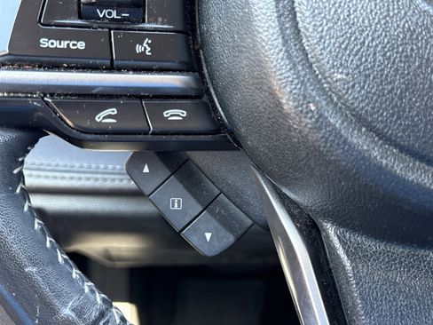 Used 2020 Subaru Outback Touring w/ Popular Package #2 image 23