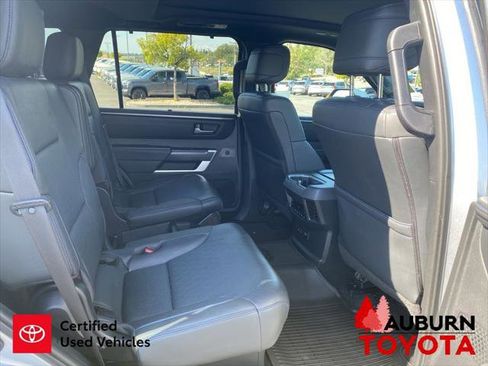 Certified 2024 Toyota Sequoia Platinum AWD/4WD image 18
