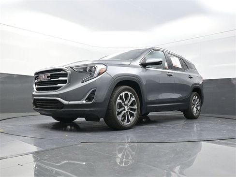 Used 2021 GMC Terrain SLT image 29