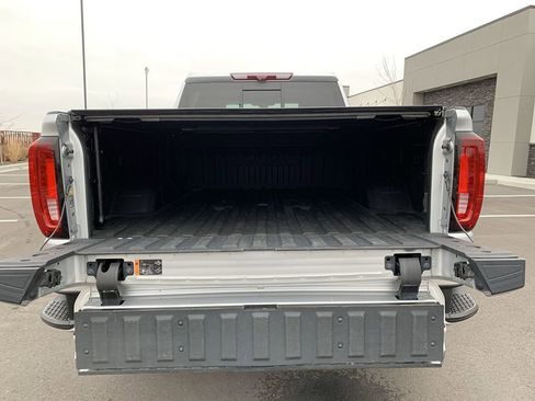 Used 2021 GMC Sierra 2500 Denali w/ Denali Ultimate Package image 14