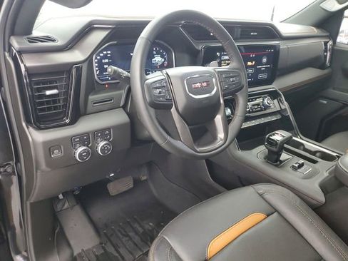 Used 2023 GMC Sierra 1500 AT4 w/ AT4 Preferred Package AWD/4WD image 19