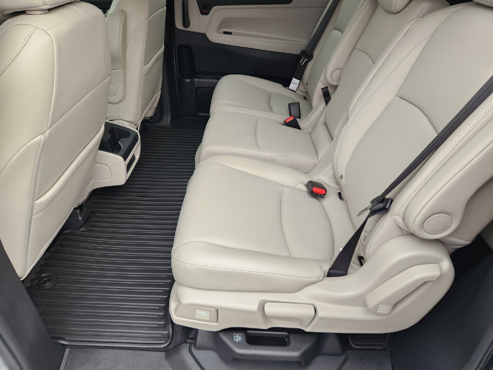 New 2026 Honda Odyssey EX-L image 37
