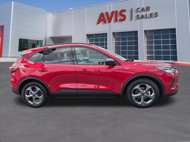 Used 2025 Ford Escape ST-Line FWD image 5
