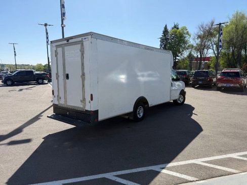 Used 2020 Chevrolet Express 3500 w/ Power Convenience Package image 15