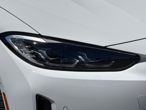Used 2023 BMW i4 eDrive35 RWD image 12
