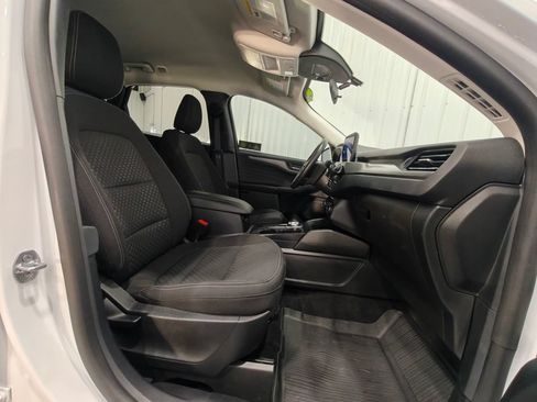 Used 2023 Ford Escape Active AWD/4WD image 23