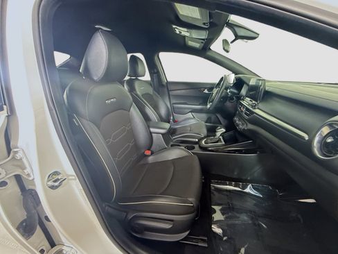 Used 2021 Kia Forte GT-Line image 29